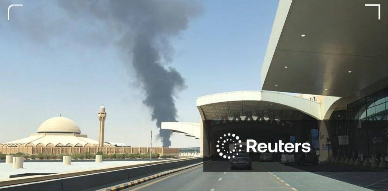 گزارش منابع عربی از وقوع چند انفجار در نزدیکی فرودگاه بین‌المللی ریاض