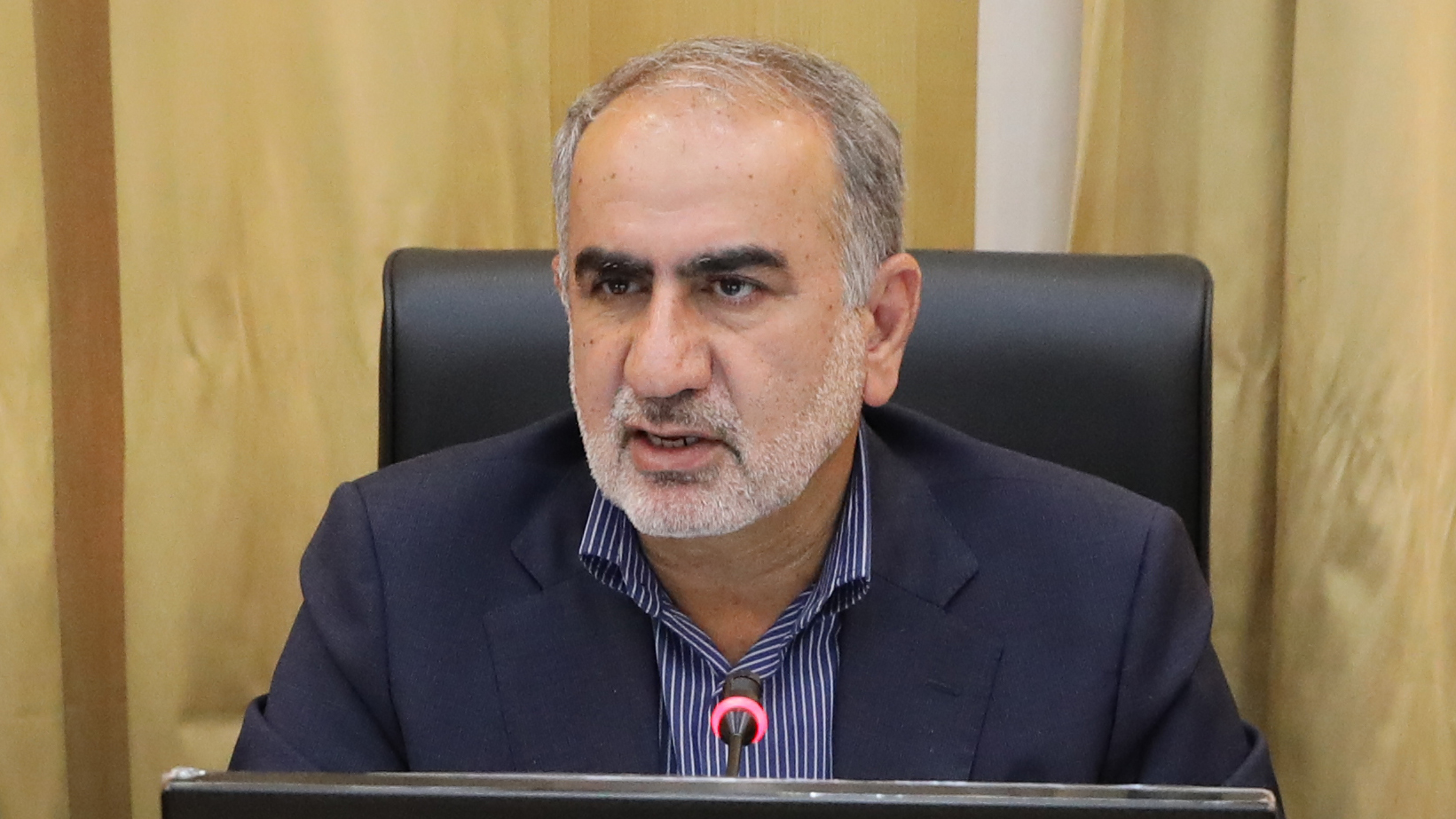 عضو کمیسیون اقتصادی مجلس: خصوصی‌سازی نباید تاوان خطاهای گذشته را بدهد